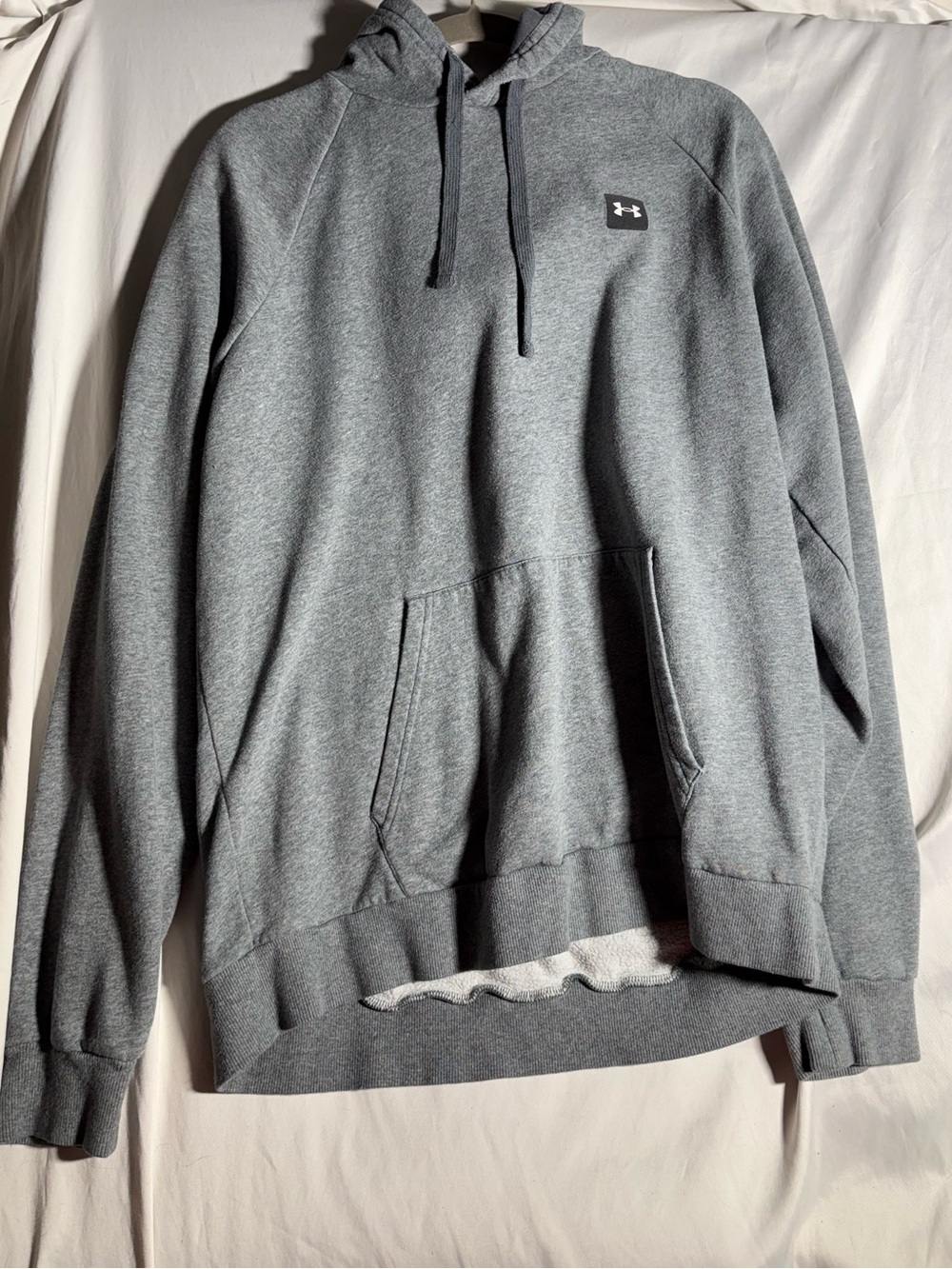 Under Armour Men’s Heather Gray Hoodie Pullover